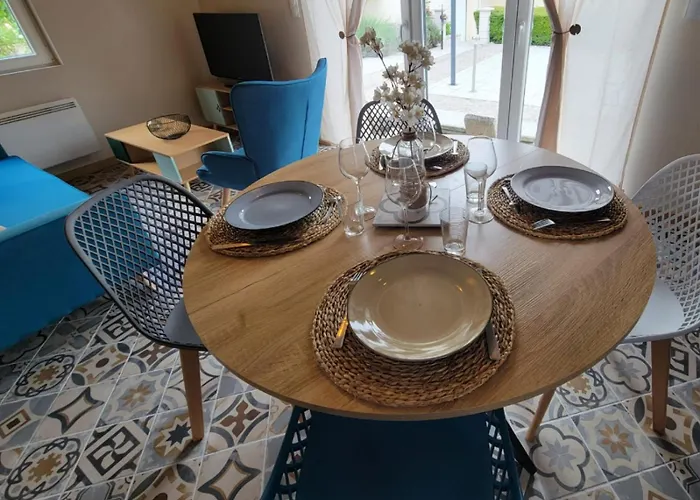 La Mesange Bleue Holiday home *